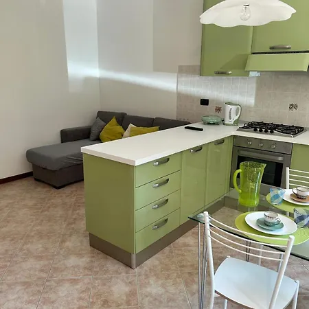 Casa Athena, Ampio Bilocale Vicino Gardaland * Castelnuovo del Garda