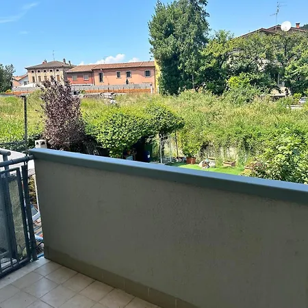 Casa Athena, Ampio Bilocale Vicino Gardaland Apartment *